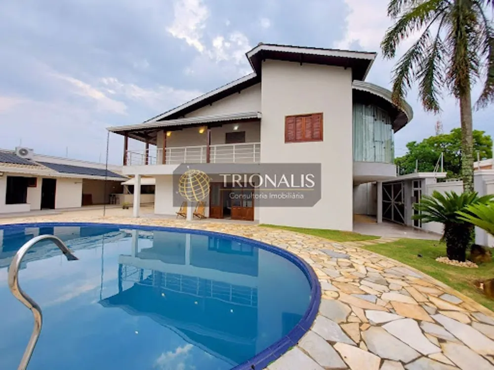 Casa, 3 quartos, 321 m² - Foto 1