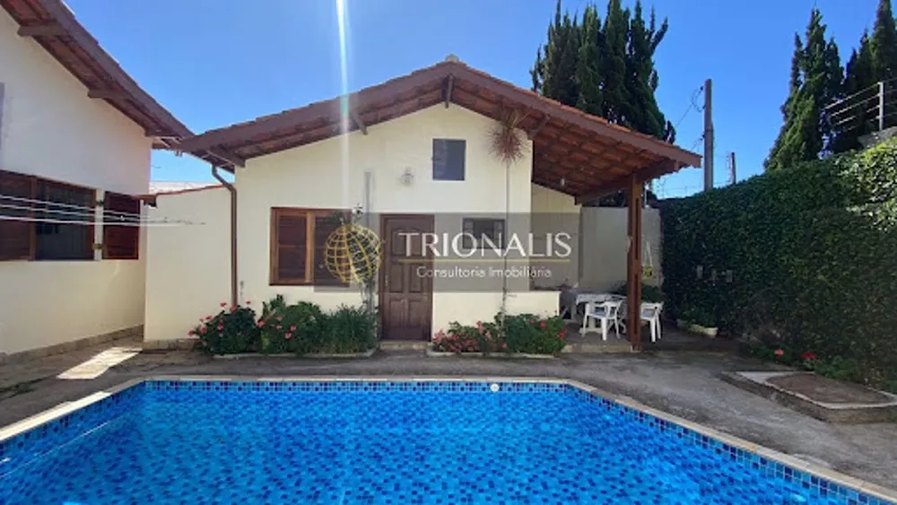 Casa, 3 quartos, 161 m² - Foto 1