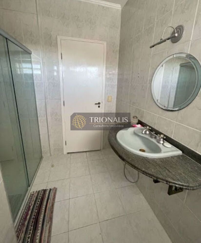 Casa, 3 quartos, 248 m² - Foto 3