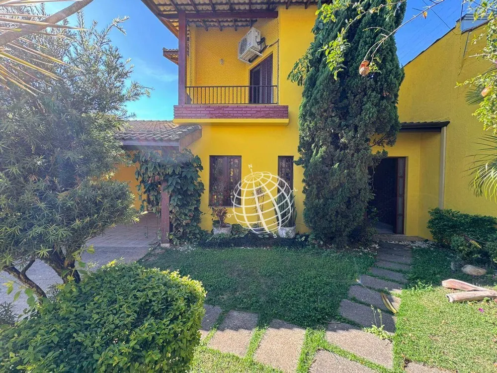 Casa, 3 quartos, 203 m² - Foto 2