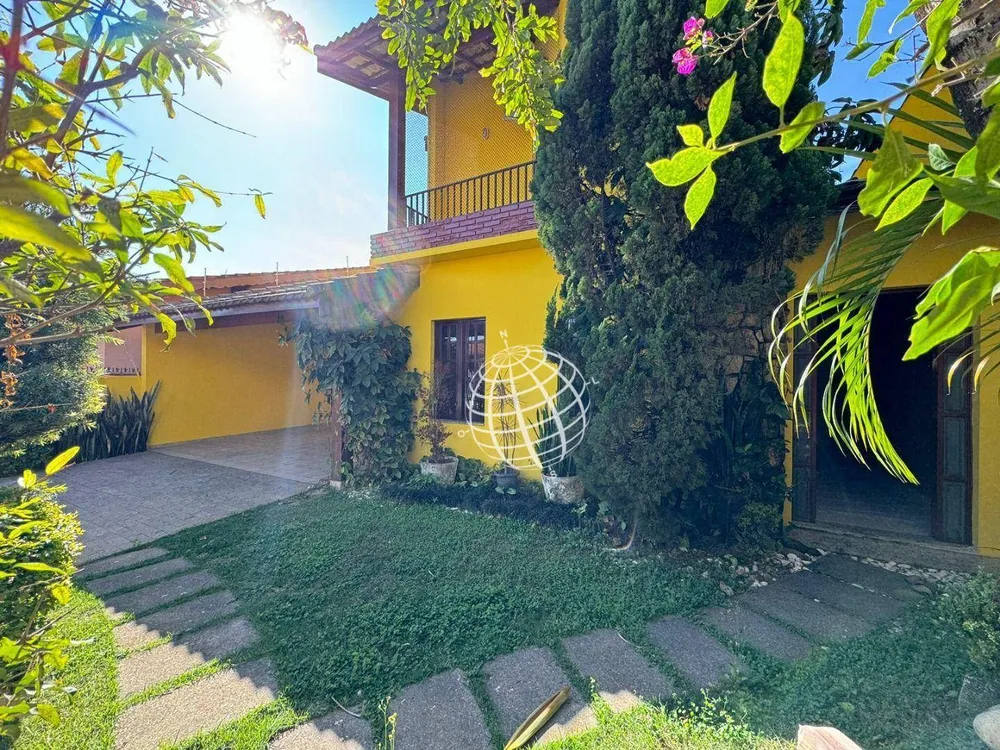 Casa, 3 quartos, 203 m² - Foto 3