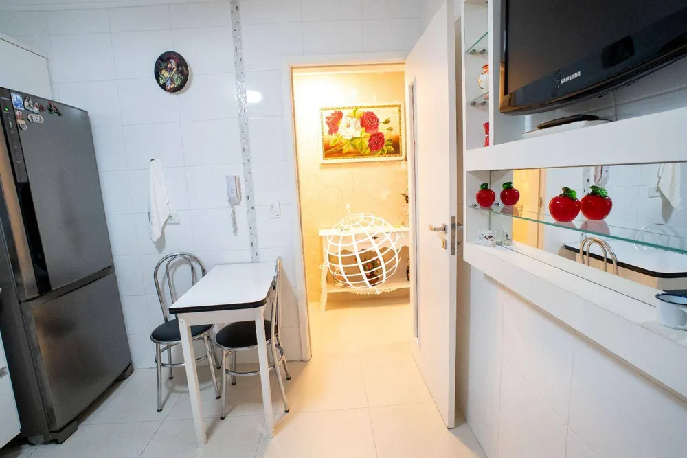 Apartamento, 3 quartos, 120 m² - Foto 1