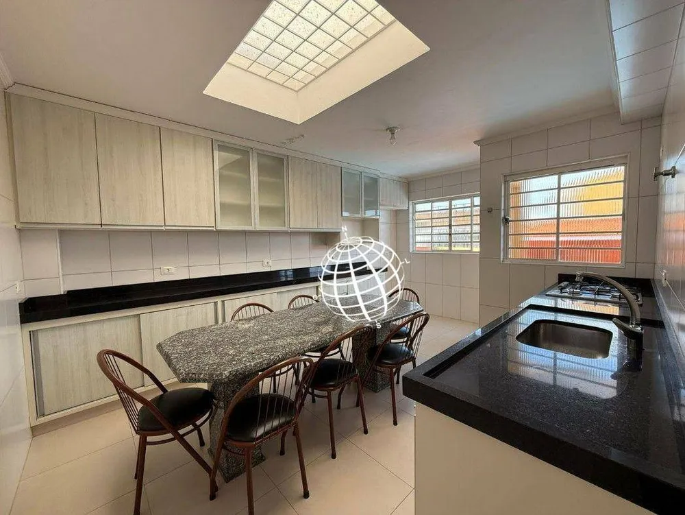 Casa, 3 quartos, 195 m² - Foto 3