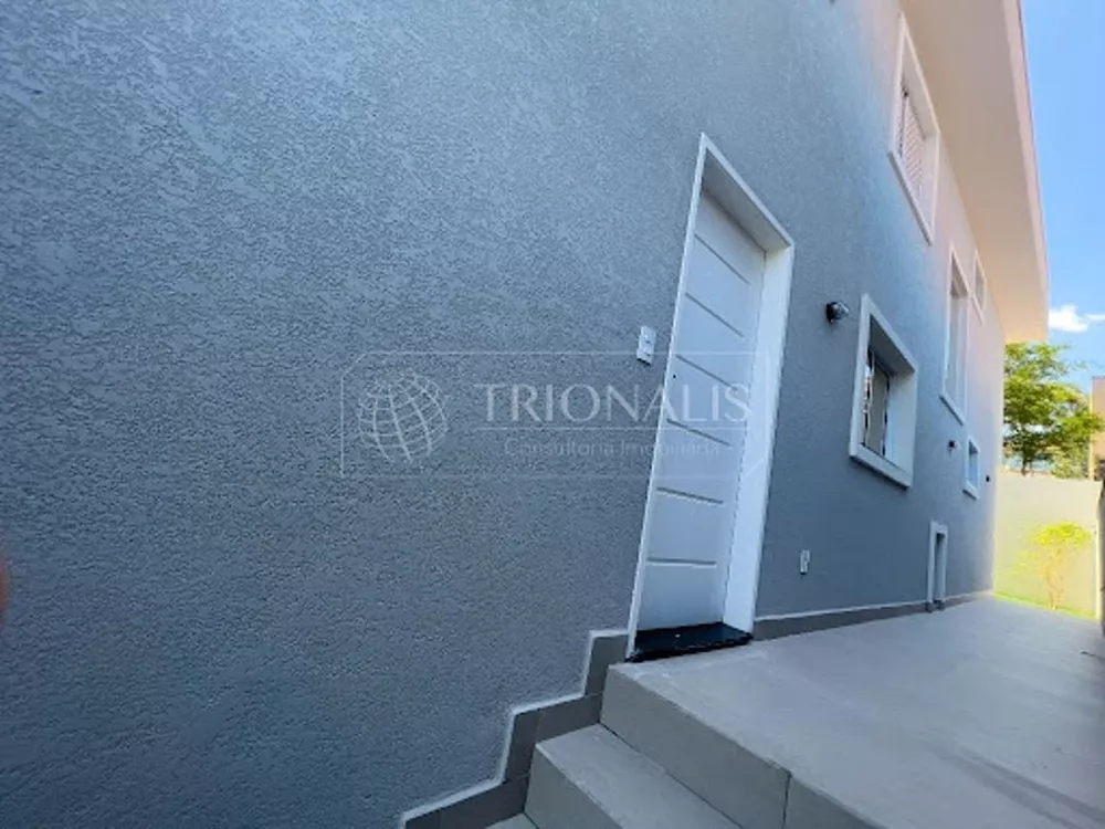 Casa à venda com 4 quartos, 133m² - Foto 8