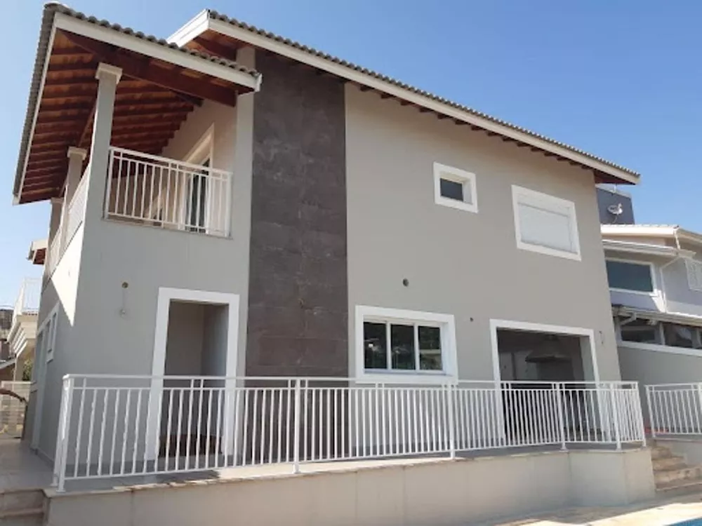 Casa de Condomínio à venda com 4 quartos, 323m² - Foto 3