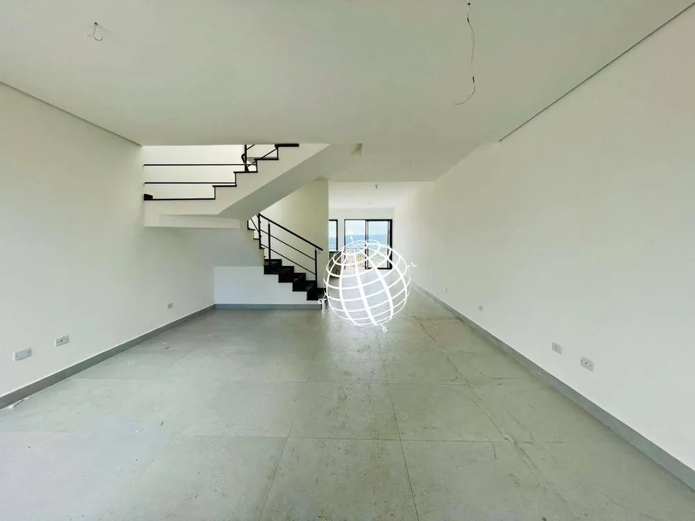 Casa, 3 quartos, 190 m² - Foto 2