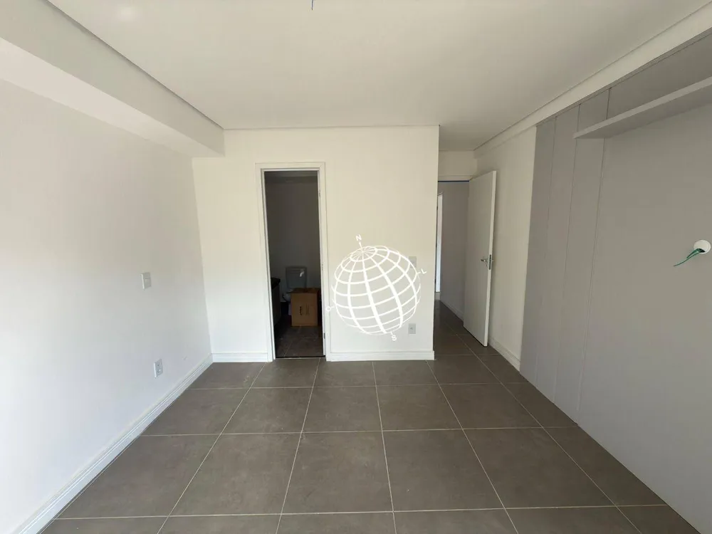 Apartamento, 3 quartos, 190 m² - Foto 1