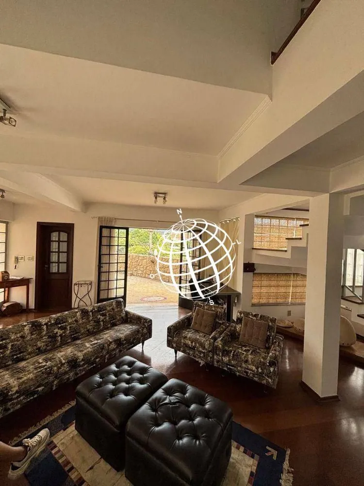 Casa, 3 quartos, 270 m² - Foto 1