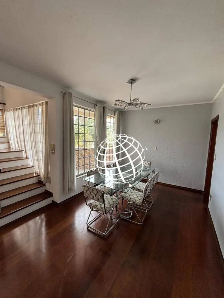 Casa, 3 quartos, 270 m² - Foto 3