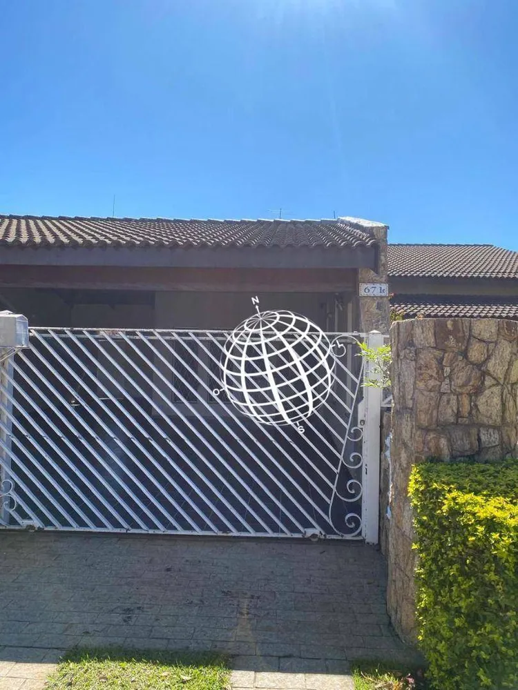 Casa, 3 quartos, 371 m² - Foto 1