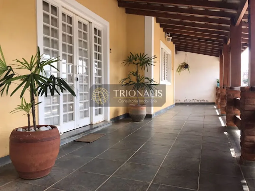 Casa, 5 quartos, 370 m² - Foto 1