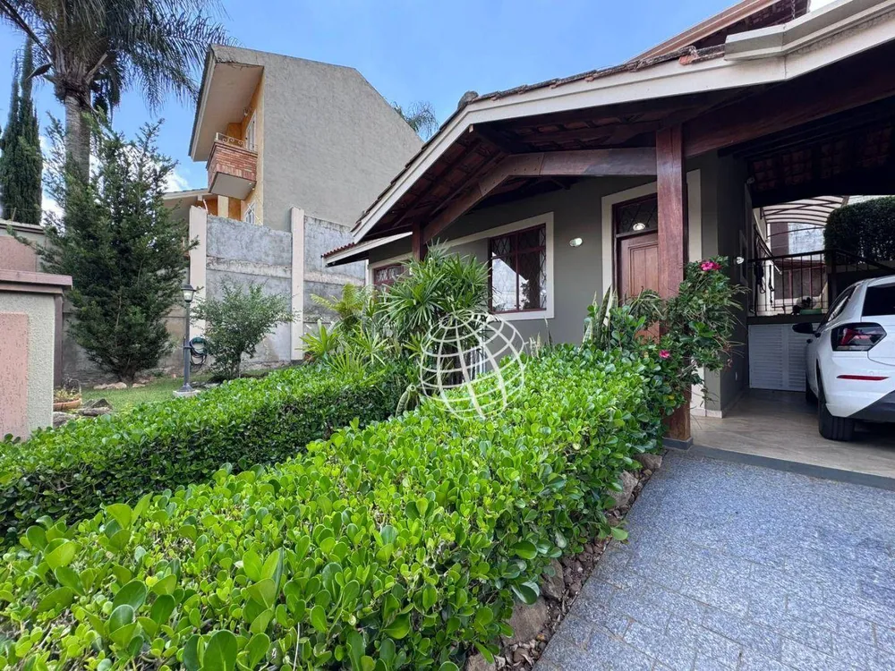 Casa, 4 quartos, 266 m² - Foto 4