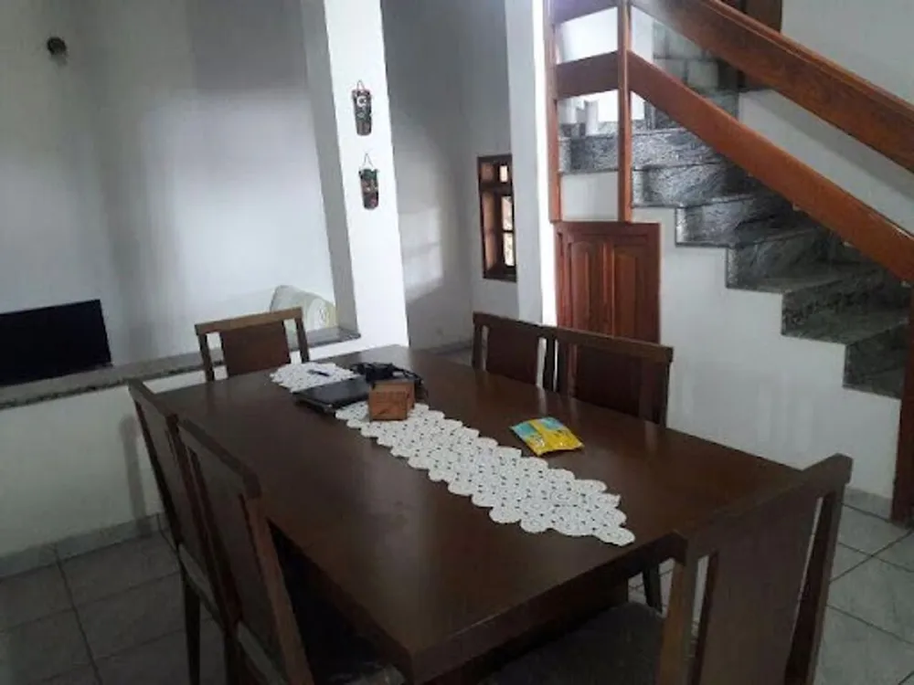 Casa, 3 quartos, 220 m² - Foto 6