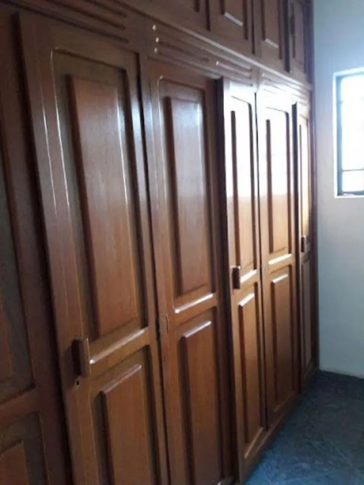 Casa, 3 quartos, 220 m² - Foto 1