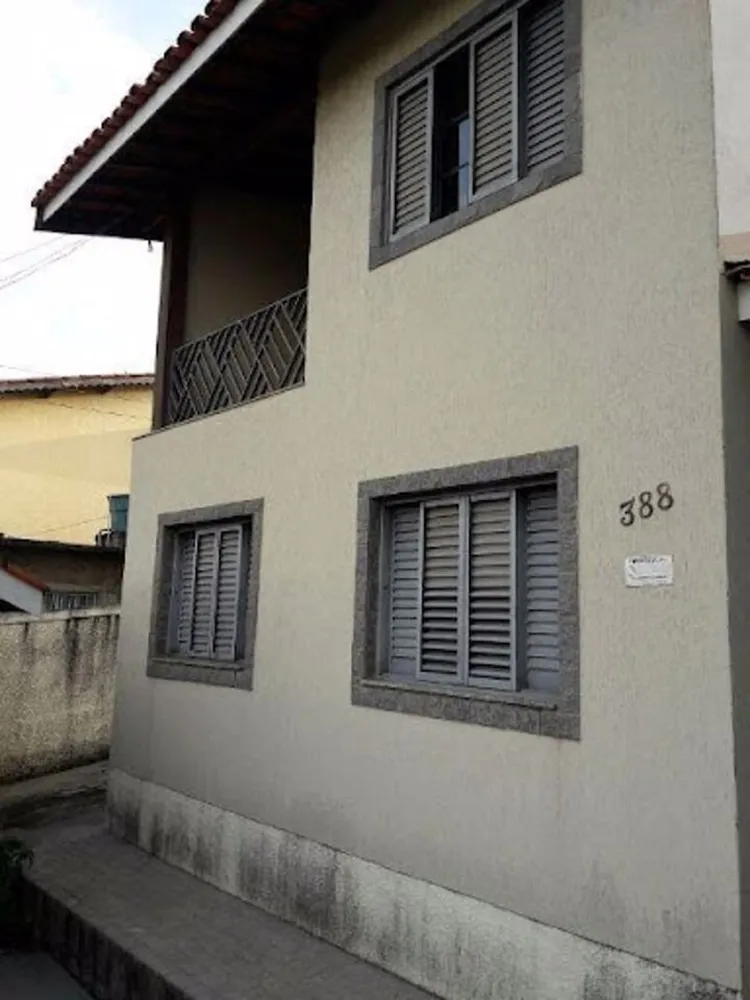 Casa, 3 quartos, 220 m² - Foto 2