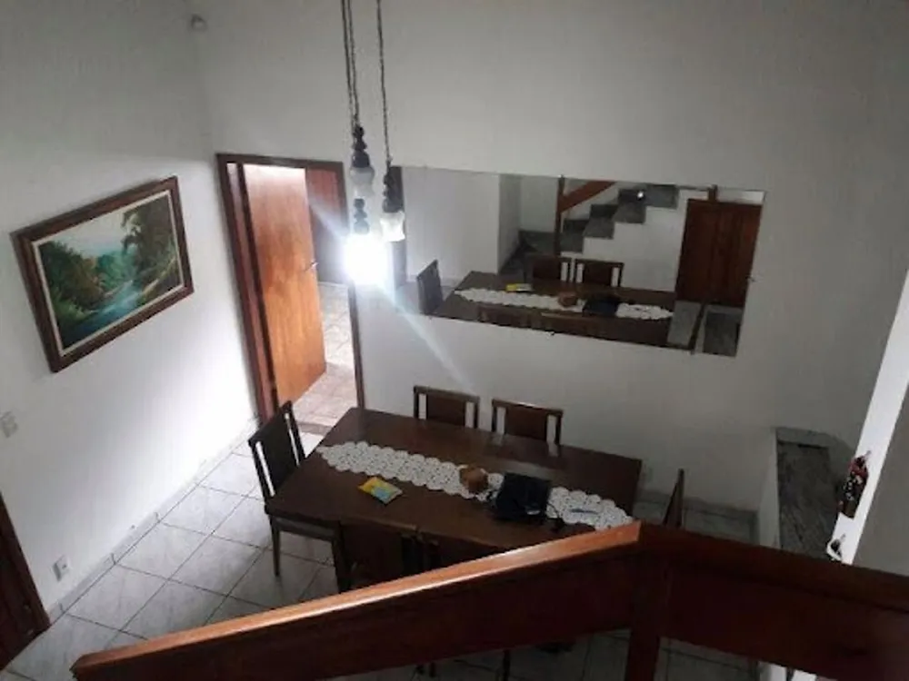 Casa, 3 quartos, 220 m² - Foto 3