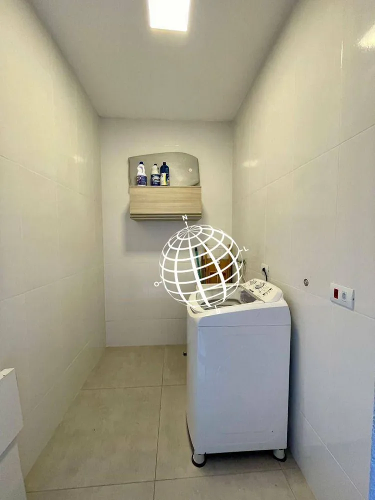 Casa, 3 quartos, 202 m² - Foto 1