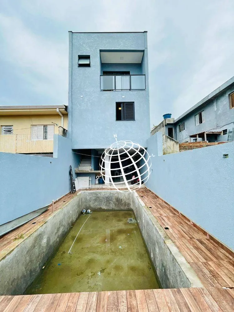 Casa, 3 quartos, 202 m² - Foto 3