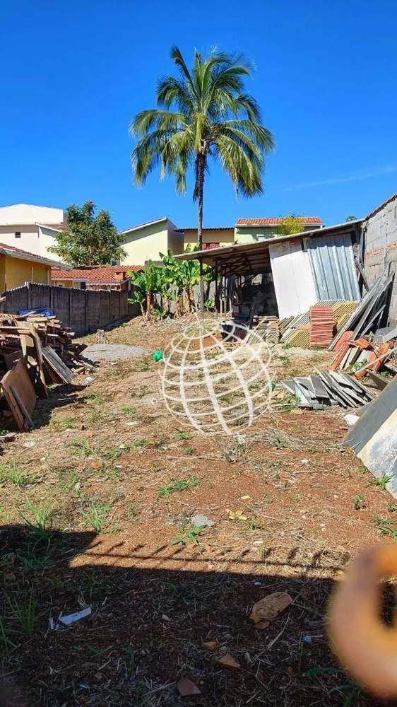 Terreno à venda, 300M2 - Foto 1