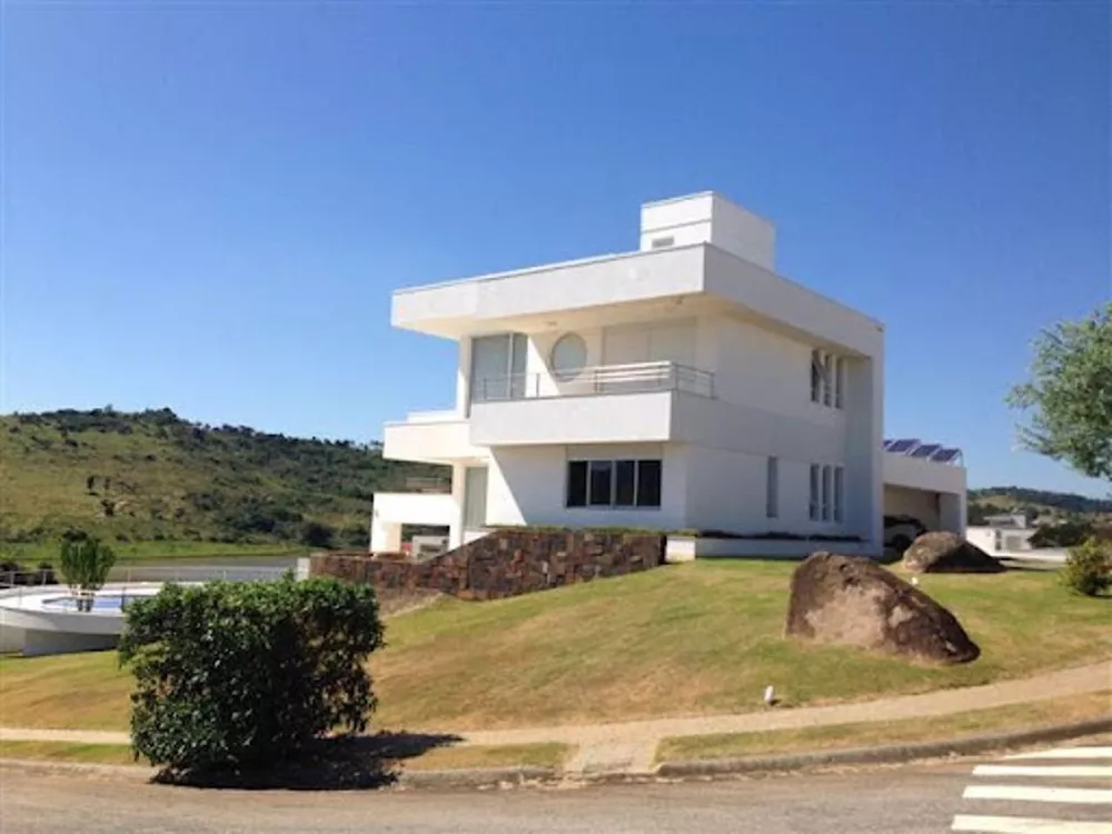 Casa de Condomínio à venda e aluguel com 5 quartos, 607m² - Foto 1