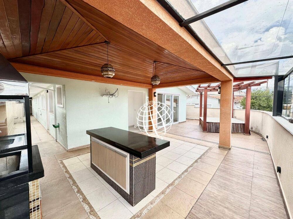 Casa, 3 quartos, 224 m² - Foto 3