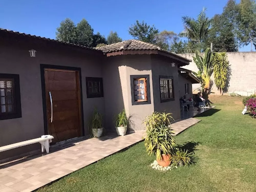 Casa de Condomínio à venda com 3 quartos, 168m² - Foto 1