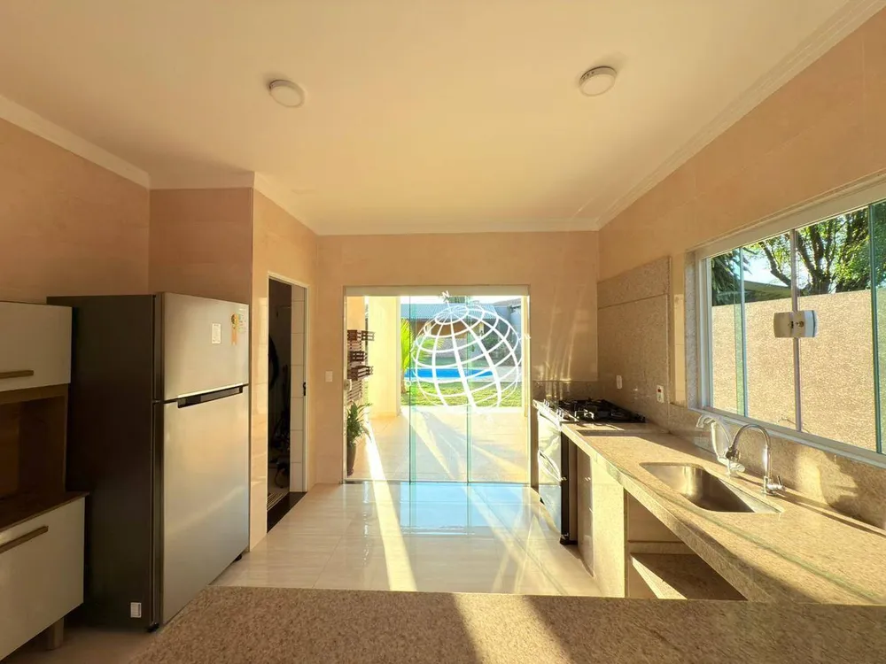 Casa, 3 quartos, 197 m² - Foto 3
