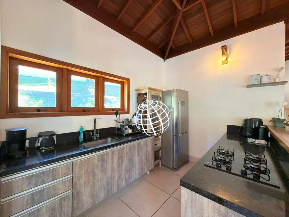 Casa, 3 quartos, 240 m² - Foto 4