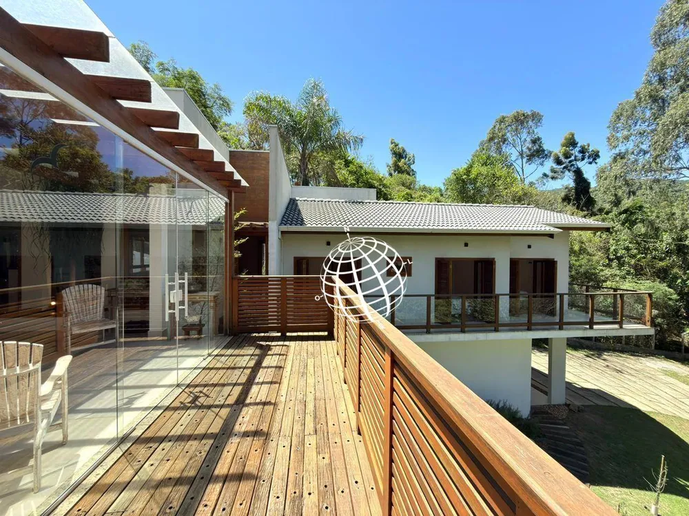 Casa, 3 quartos, 240 m² - Foto 2