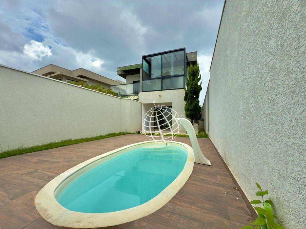 Casa à venda com 2 quartos, 112m² - Foto 11