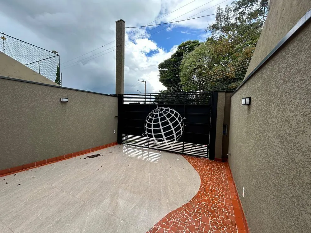 Casa, 3 quartos, 128 m² - Foto 2