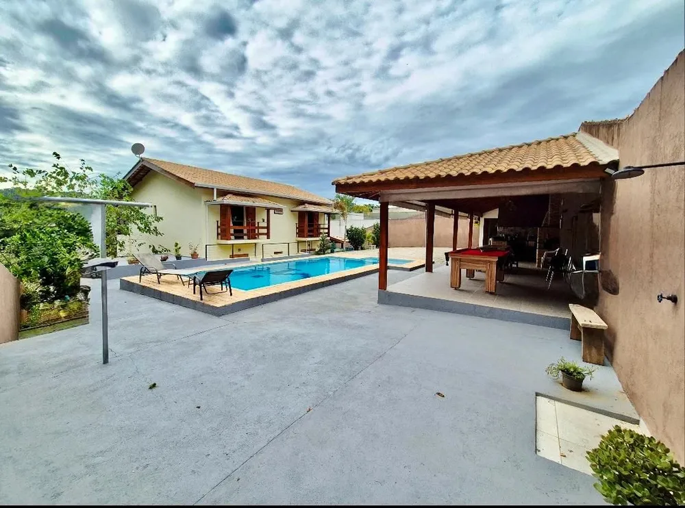 Chácara, 4 quartos, 1000 m² - Foto 1
