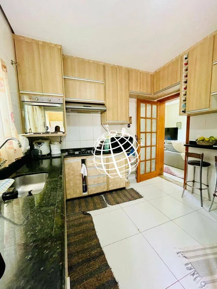 Casa, 4 quartos, 304 m² - Foto 4