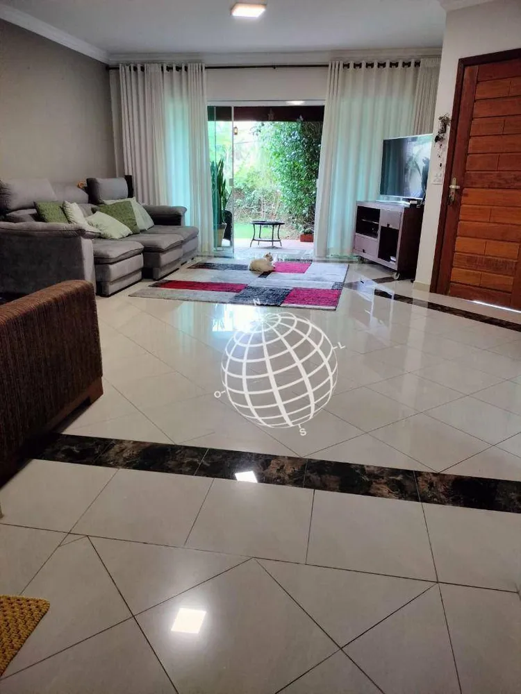 Casa, 4 quartos, 330 m² - Foto 4