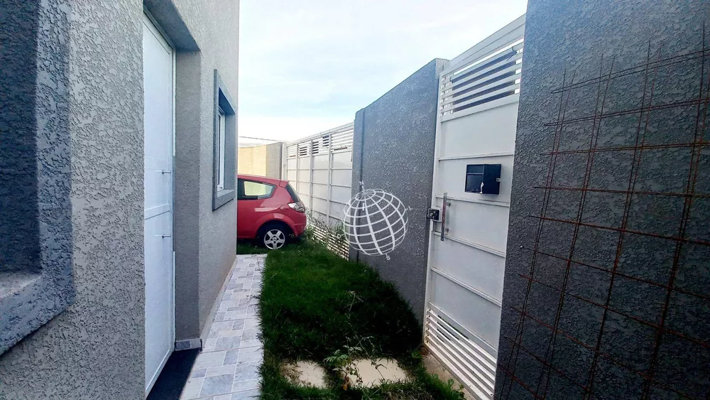 Casa à venda com 2 quartos, 98m² - Foto 2