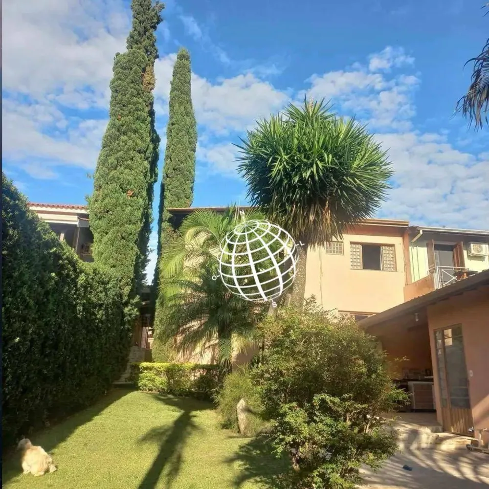 Casa, 3 quartos, 208 m² - Foto 1