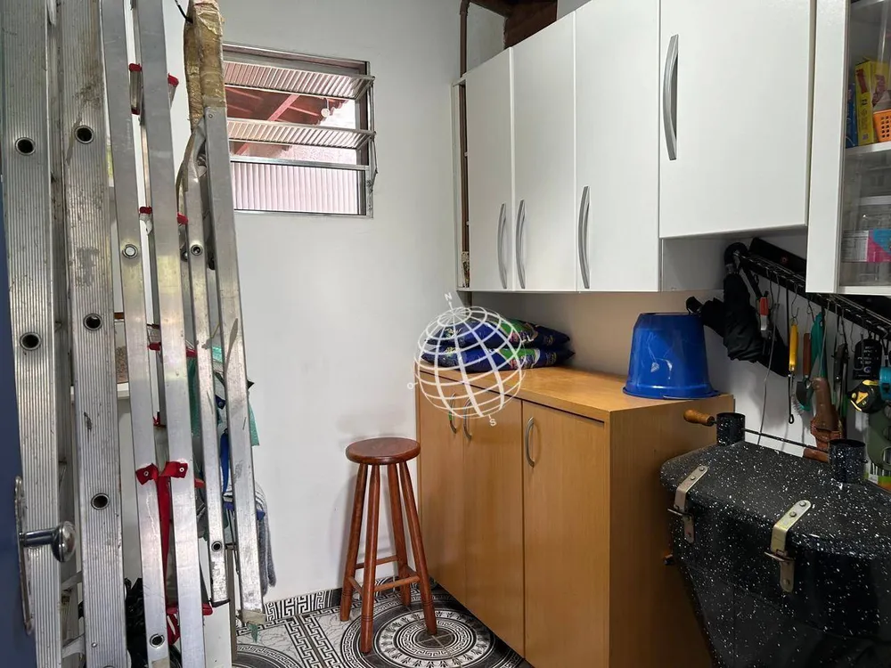 Casa, 3 quartos, 309 m² - Foto 4