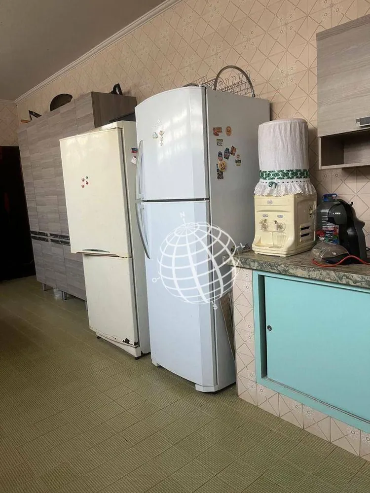 Casa, 3 quartos, 242 m² - Foto 3