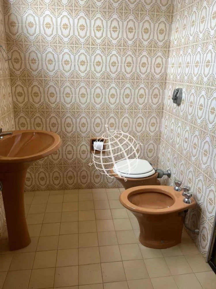 Casa, 3 quartos, 242 m² - Foto 1