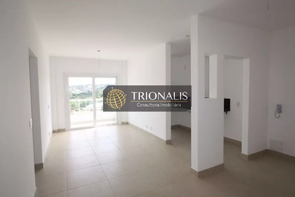 Apartamento à venda com 2 quartos, 77m² - Foto 2