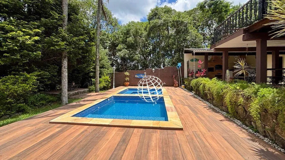 Chácara, 3 quartos, 1550 m² - Foto 2