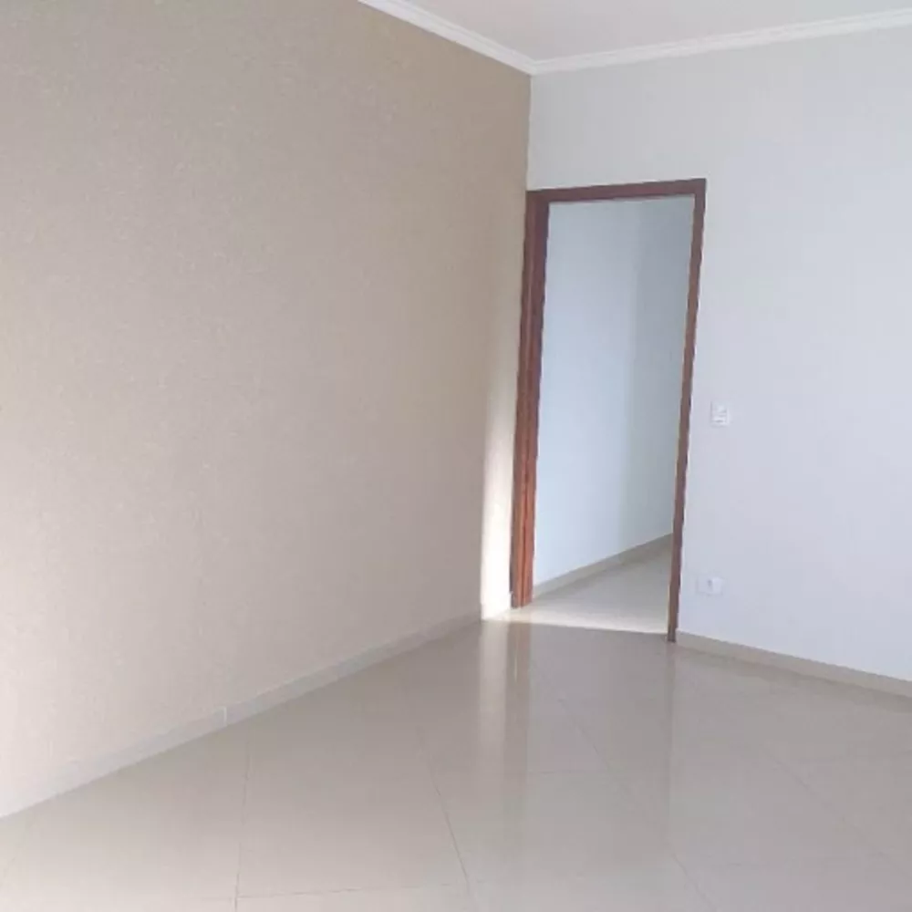 Casa à venda com 3 quartos, 230m² - Foto 6