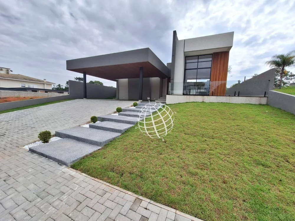 Casa de Condomínio à venda com 4 quartos, 285m² - Foto 1