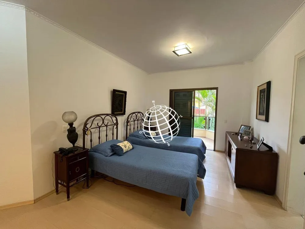 Apartamento, 4 quartos, 266 m² - Foto 1