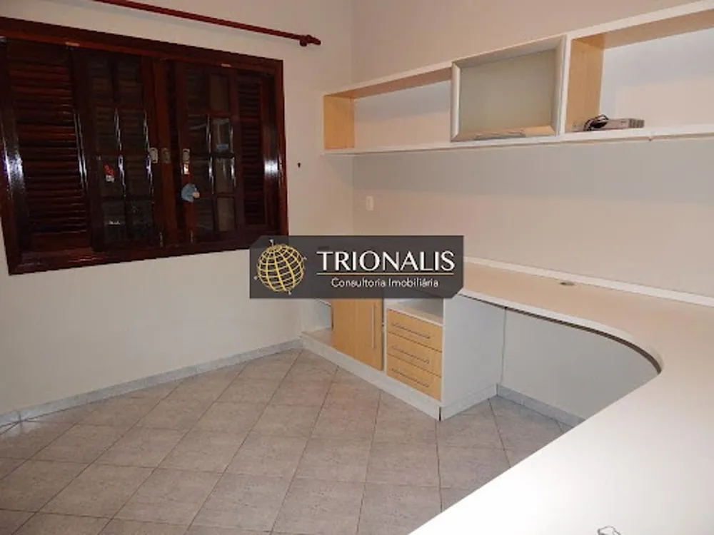 Casa, 4 quartos, 320 m² - Foto 12