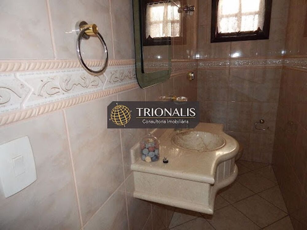 Casa, 4 quartos, 320 m² - Foto 2