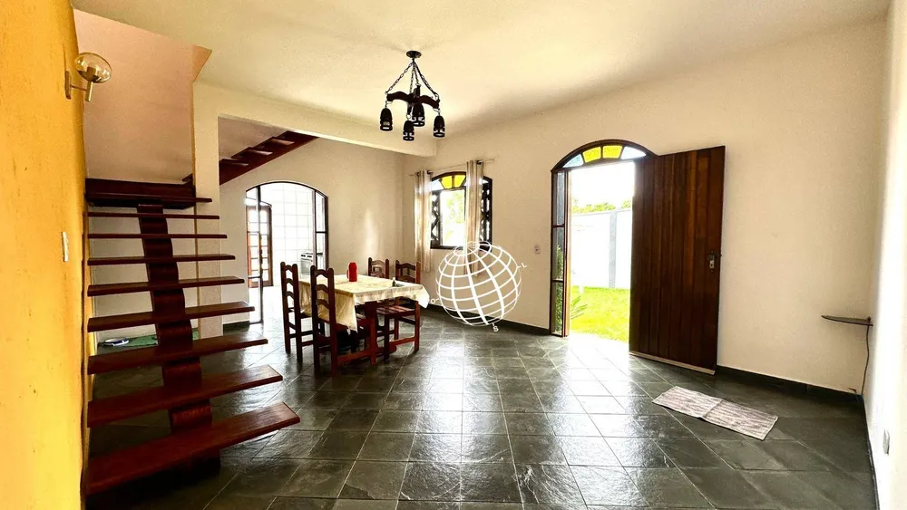 Casa, 4 quartos, 310 m² - Foto 1