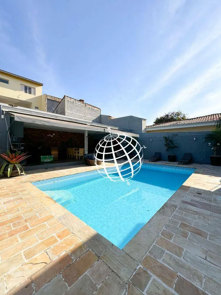 Casa, 4 quartos, 395 m² - Foto 1