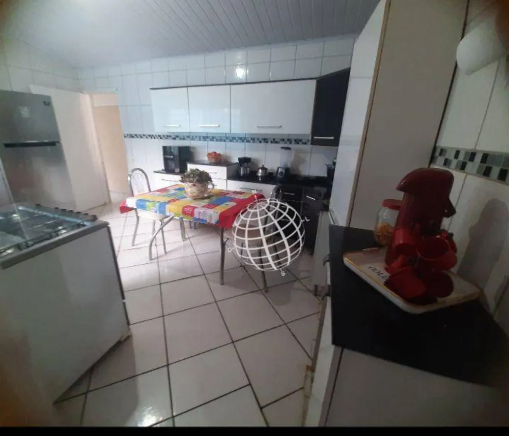Casa, 3 quartos, 200 m² - Foto 6