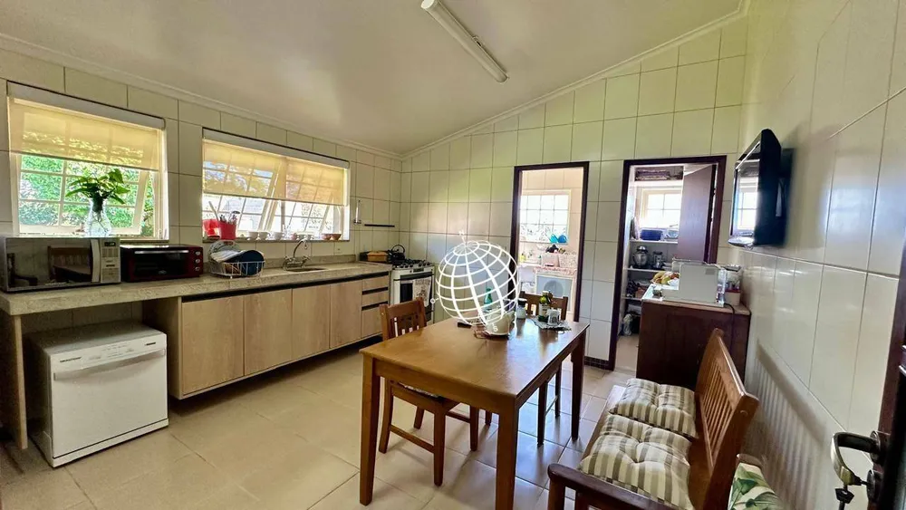 Casa, 3 quartos, 378 m² - Foto 1